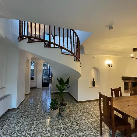 Maera Gasthuis Ravello